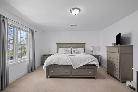 Bedroom - 116 Gagnon St, Fall River, MA 02723 photo 6 of 9