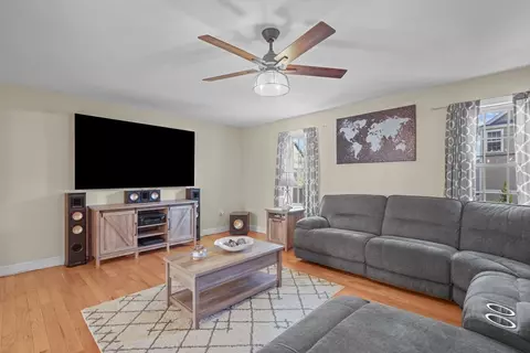 Living - 116 Gagnon St, Fall River, MA 02723 photo 2 of 6