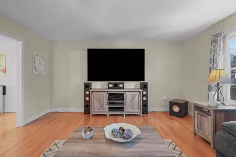 Living - 116 Gagnon St, Fall River, MA 02723 photo 5 of 6