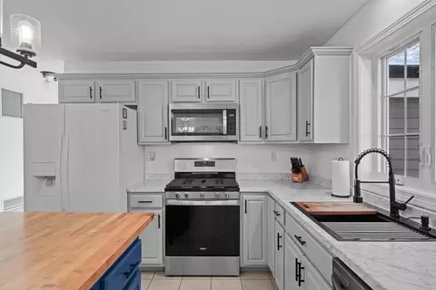 Kitchen - 116 Gagnon St, Fall River, MA 02723 photo 6 of 7