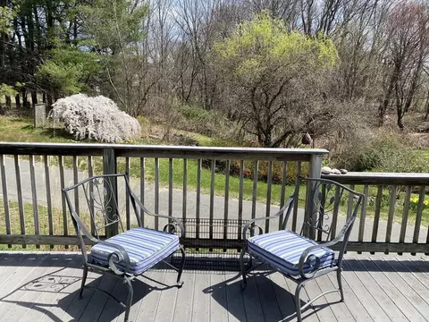 Exterior - 113 Depot Rd, Hatfield, MA 01038 photo 6 of 17