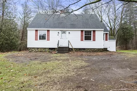 35 Auburn Rd, Millbury, MA 01527