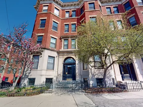 1161 Commonwealth Ave #8, Boston, MA 02135