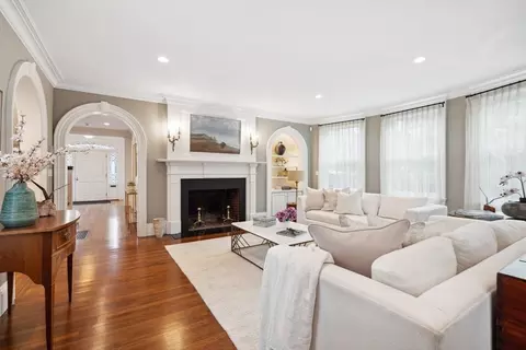 577 Bridge St, Dedham, MA 02026 photo 9