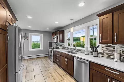 10 Silver Shell Beach Dr, Fairhaven, MA 02719 photo 10