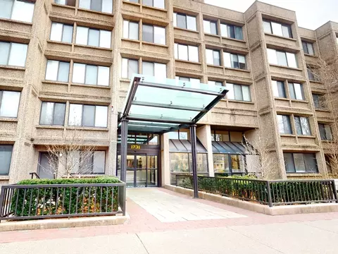 1731 Beacon #803, Brookline, MA 02445