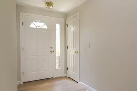 Entry Way - 4 Upland Cir #4, Mashpee, MA 02649 photo 1 of 1