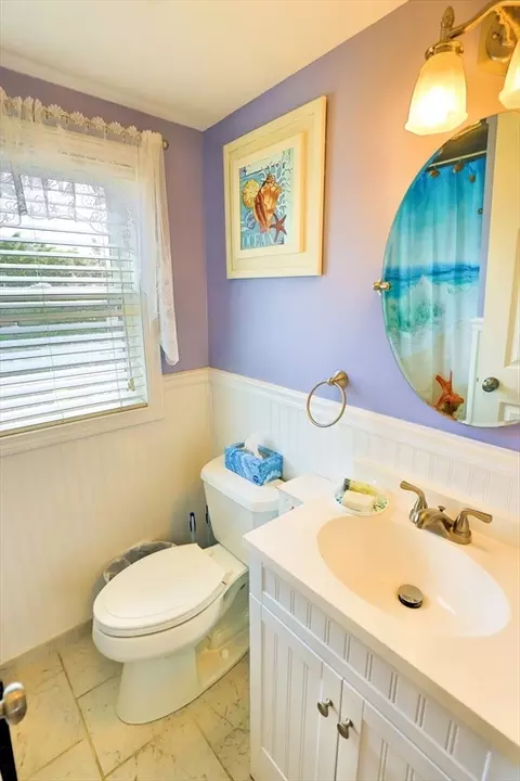 Bath - 11 Riverview Ter, Hampton, NH 03842 photo 1 of 1
