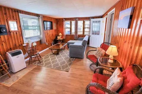 Living - 11 Riverview Ter, Hampton, NH 03842 photo 1 of 6
