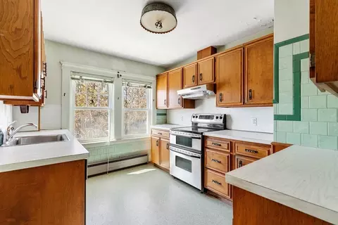 Kitchen - 43 Sohier Rd, Beverly, MA 01915 photo 3 of 5