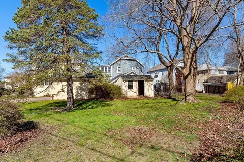 Exterior - 43 Sohier Rd, Beverly, MA 01915 photo 7 of 7