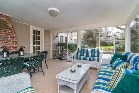 Exterior - 25 Edgewater Dr, Needham, MA 02492 photo 3 of 10
