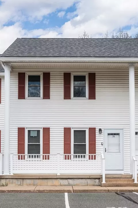 200 Lambert Ter #79, Chicopee, MA 01020