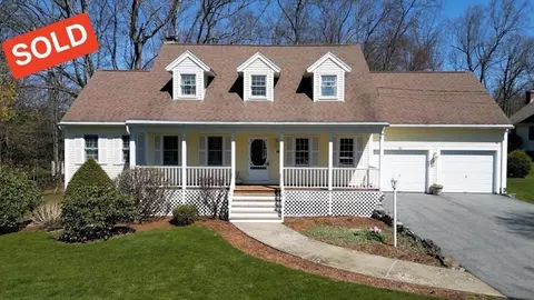 86 Gold St, Shrewsbury, MA 01545