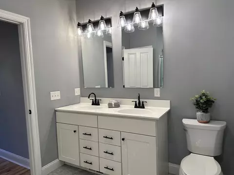 Bath - 18 Millstone Dr #18, Medway, MA 02053 photo 1 of 3