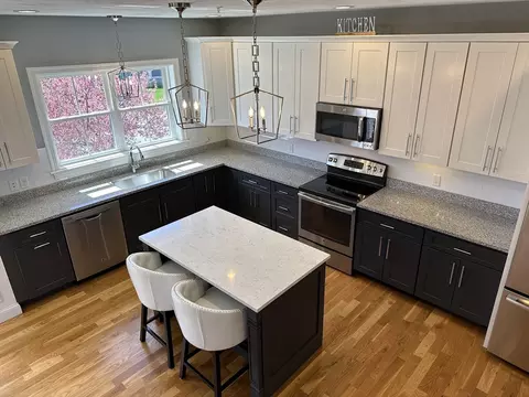 Kitchen - 18 Millstone Dr #18, Medway, MA 02053 photo 2 of 4