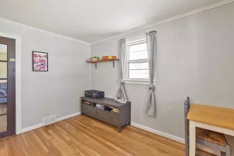Bedroom - 23 Harold St, Worcester, MA 01604 photo 2 of 9
