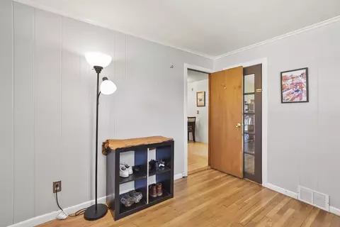 Entry Way - 23 Harold St, Worcester, MA 01604 photo 1 of 1