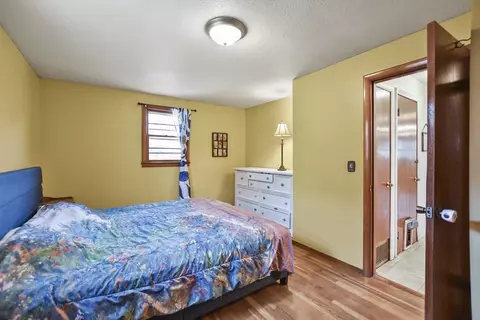 Bedroom - 23 Harold St, Worcester, MA 01604 photo 8 of 9