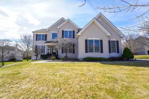 57 Whitehall Way, Bellingham, MA 02019