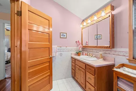 Bath - 91 Bucknam St, Everett, MA 02149 photo 2 of 3