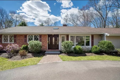 144 Academy Dr, Longmeadow, MA 01106