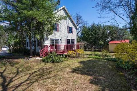 119 Bridge Rd, Northampton, MA 01062