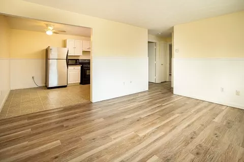 44 Johnson St #2, Fall River, MA 02723 photo 2
