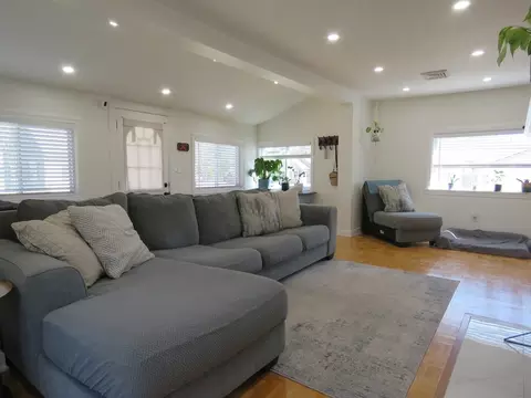 Living - 22 Weston Ave, Wareham, MA 02571 photo 3 of 5