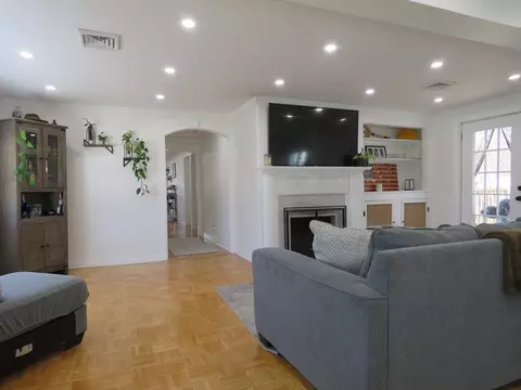 Living - 22 Weston Ave, Wareham, MA 02571 photo 1 of 5