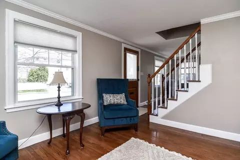 Living - 2 Circular Ave, Natick, MA 01760 photo 6 of 7