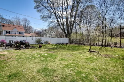 Exterior - 2 Circular Ave, Natick, MA 01760 photo 5 of 7