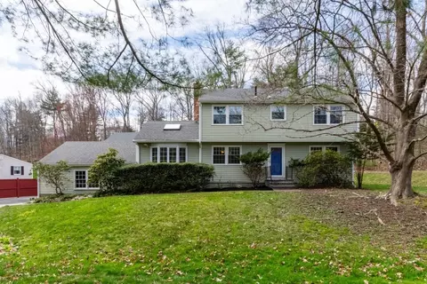59 High St, Acton, MA 01720