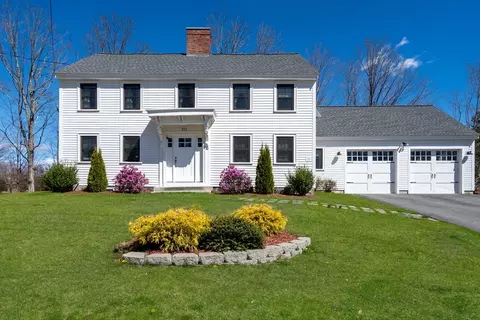 311 Pelham St, Methuen, MA 01844