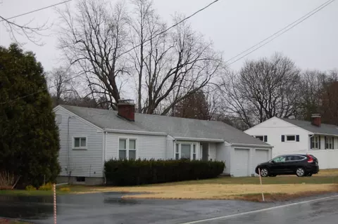 171 Maple St, West Boylston, MA 01583