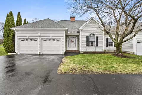 20 Holly Ln #20, Dracut, MA 01826