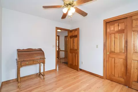 Bedroom - 21 Ida Rd, Worcester, MA 01604 photo 5 of 8