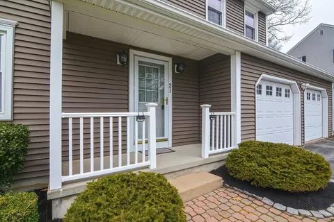 Exterior - 21 Ida Rd, Worcester, MA 01604 photo 3 of 8