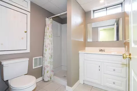 Bath - 21 Ida Rd, Worcester, MA 01604 photo 7 of 7