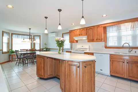Kitchen - 21 Ida Rd, Worcester, MA 01604 photo 3 of 5