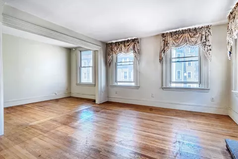 809 E 5th St, Boston, MA 02127 photo 14