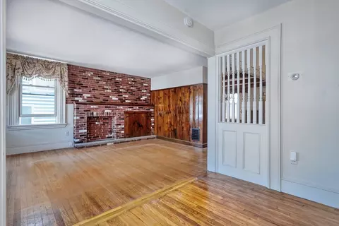 809 E 5th St, Boston, MA 02127 photo 15