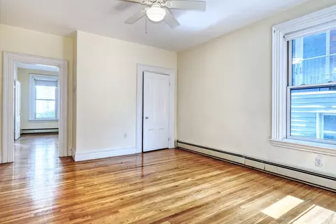 809 E 5th St, Boston, MA 02127 photo 7