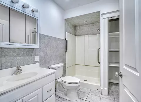 809 E 5th St, Boston, MA 02127 photo 12