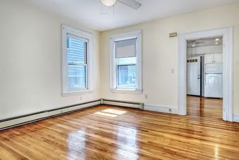 809 E 5th St, Boston, MA 02127 photo 6