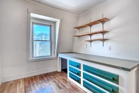 809 E 5th St, Boston, MA 02127 photo 28