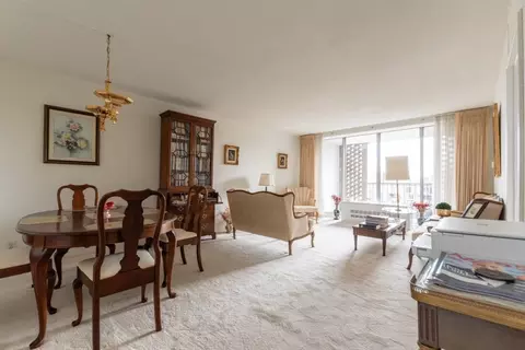 Living - 77 Pond Ave #910, Brookline, MA 02445 photo 3 of 6