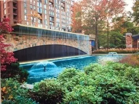 Exterior - 77 Pond Ave #910, Brookline, MA 02445 photo 5 of 9