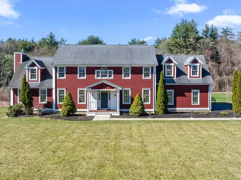 47 Magnolia Ln, Grafton, MA 01536