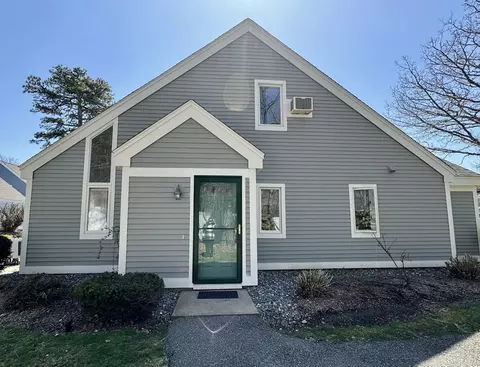 102 Howland Cir #99, Brewster, MA 02631